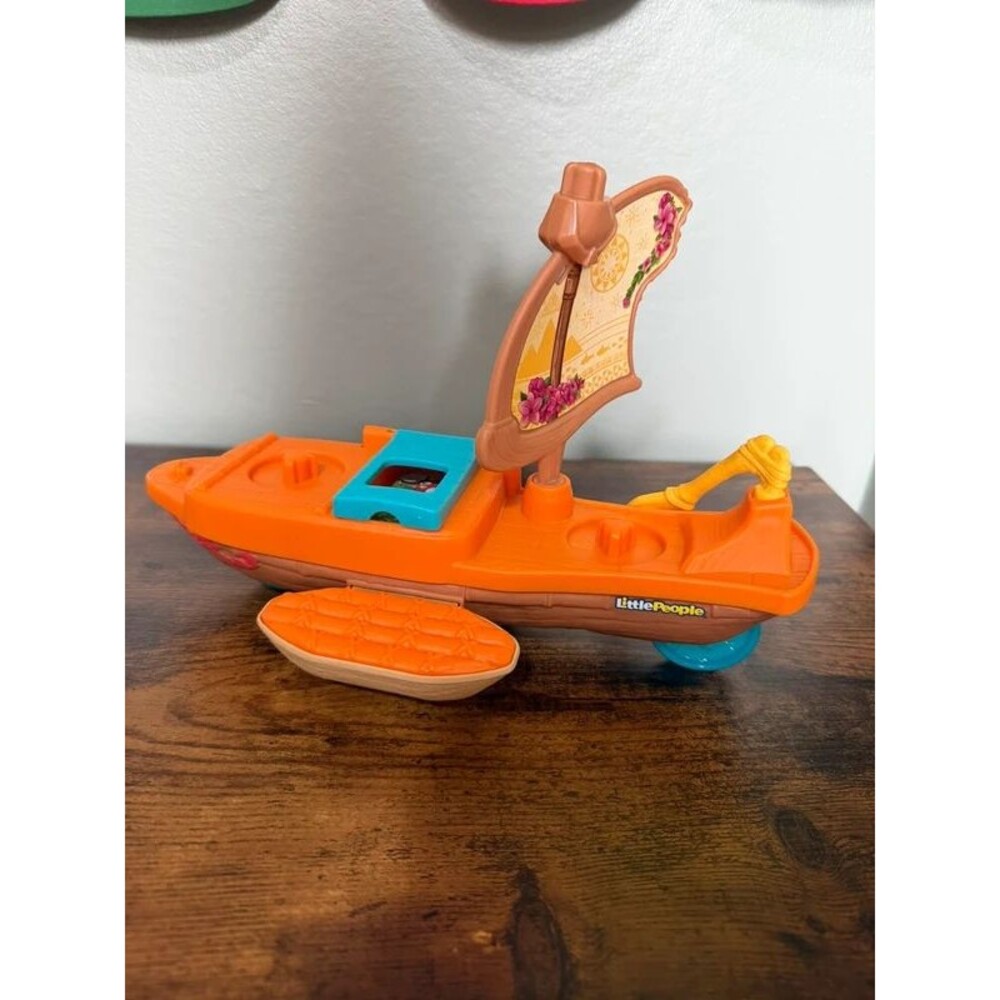 Fisher price little people Moana boat